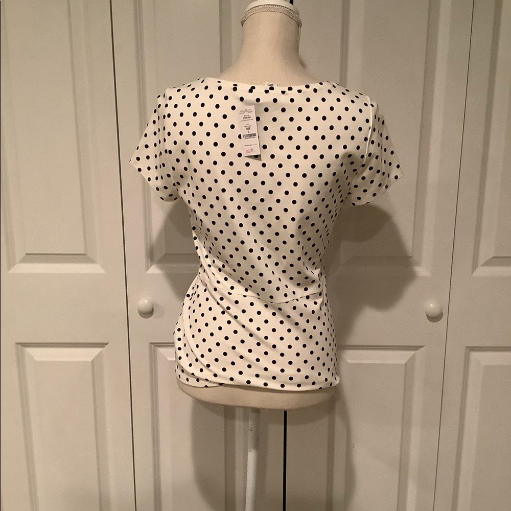 White House Black Market Twist Tee Size S - Picture 3 of 4